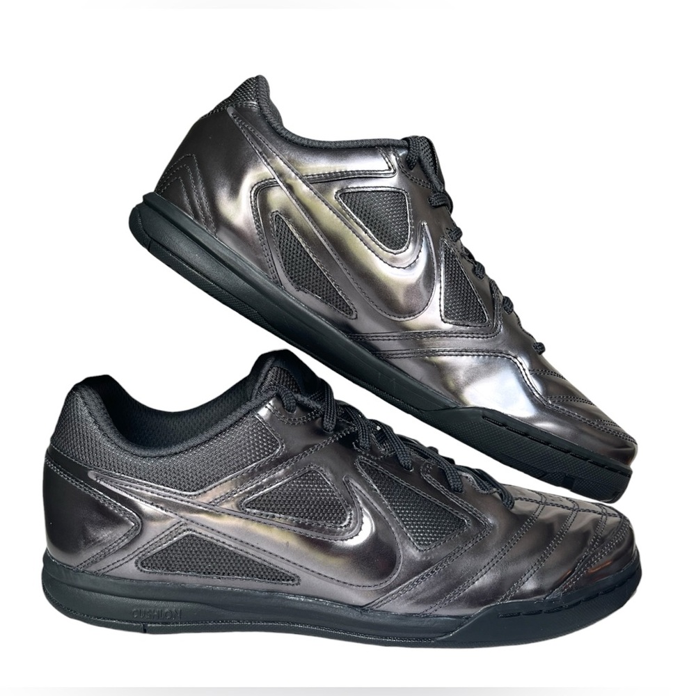 Nike Gato LV8 Black Anthracite Indoor Soccer Shoes Men’s 10.5 EU 44.5